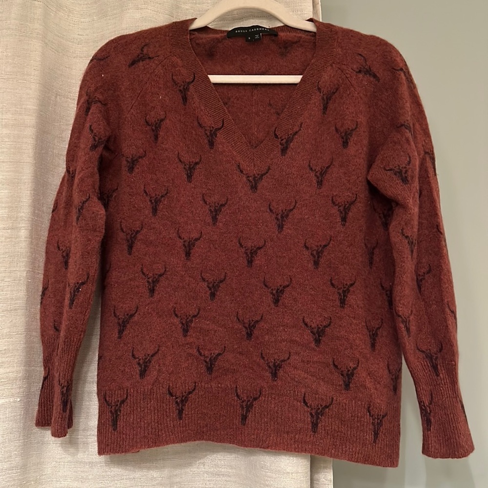 Skull Cashmere sweater size small